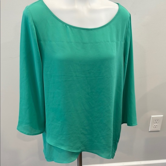 *flaw The Limited Medium Green Boxy 3/4 Sleeve Blouse - Picture 1 of 9